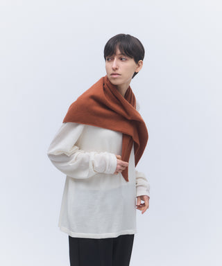 Button triangle scarf