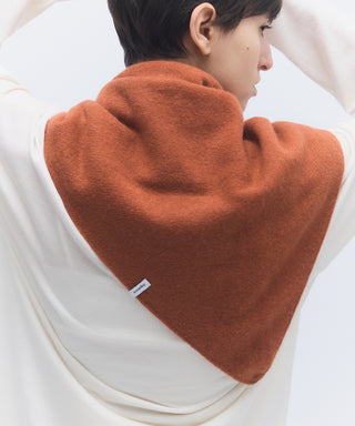 Button triangle scarf
