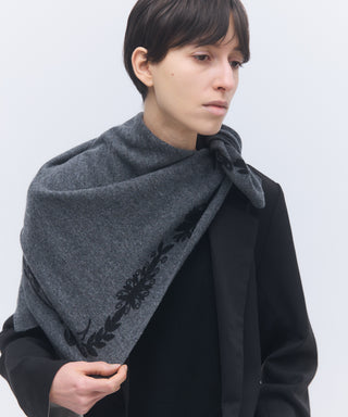 Print-knit scarf