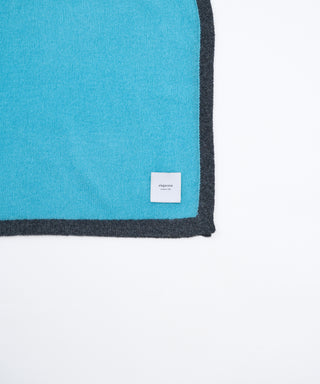 Mesh cashmere stole