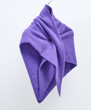 Button triangle scarf